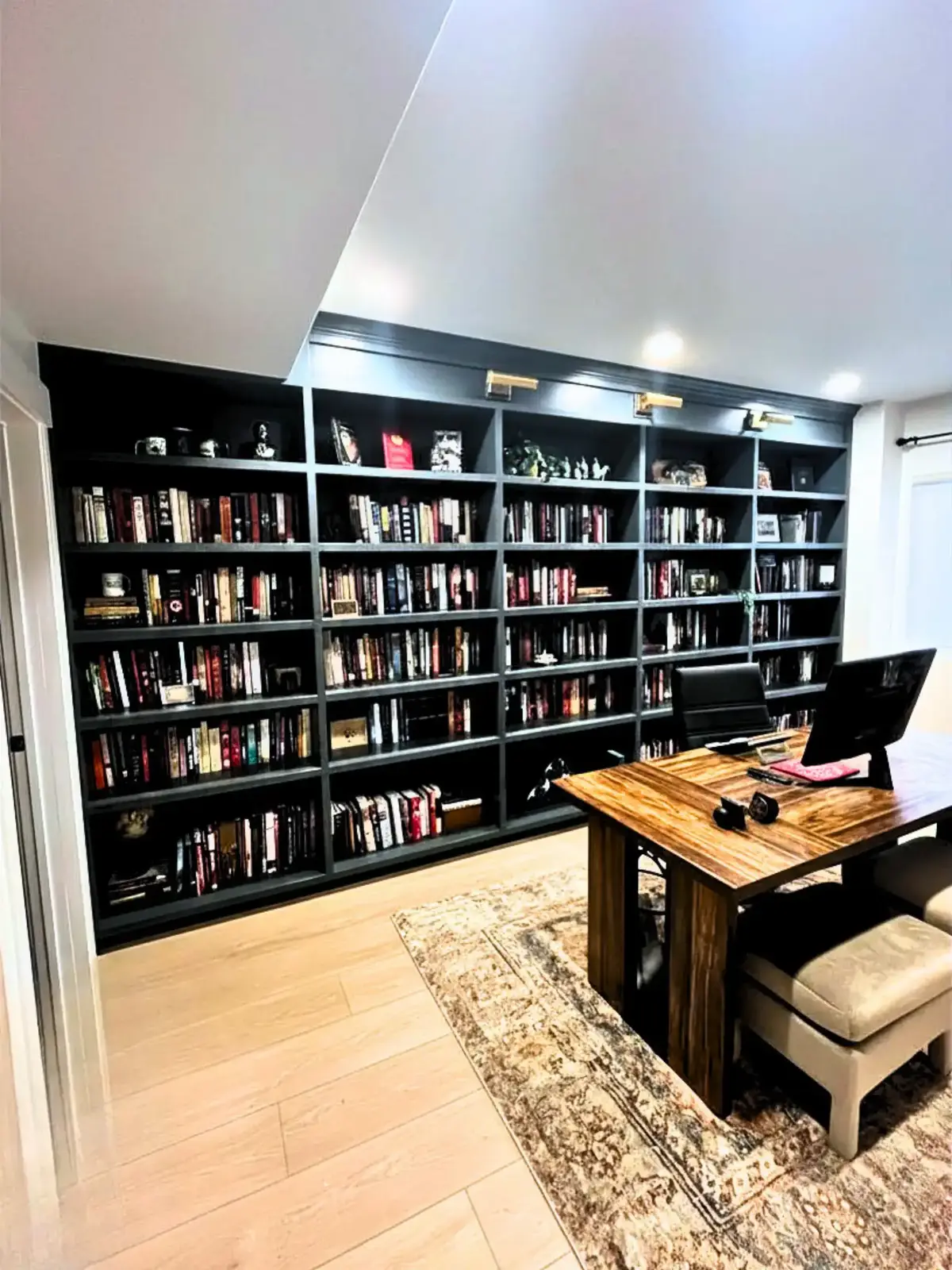 Shelving & Closets